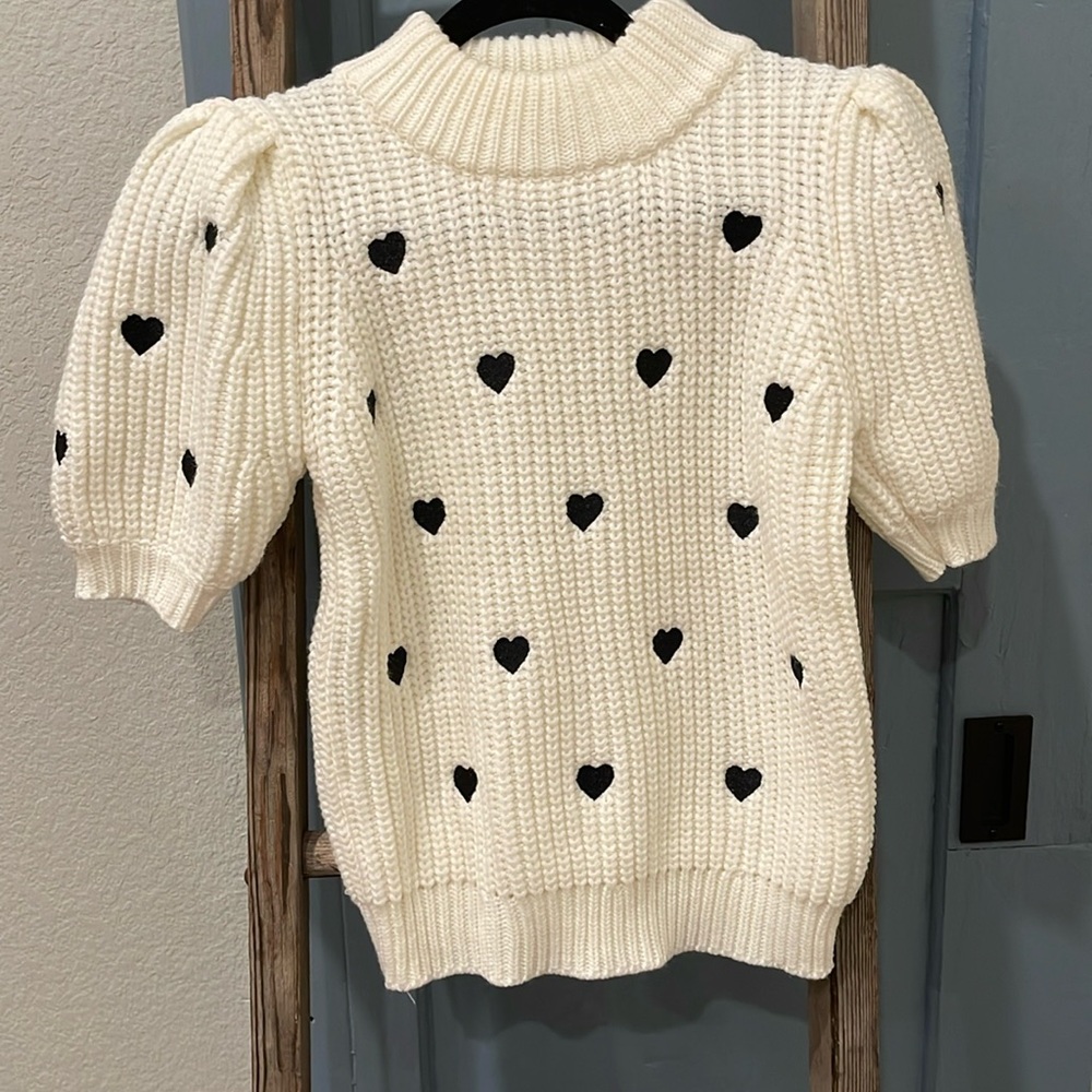 English Factory. Heart Sweater. XS. Perfect Condition.